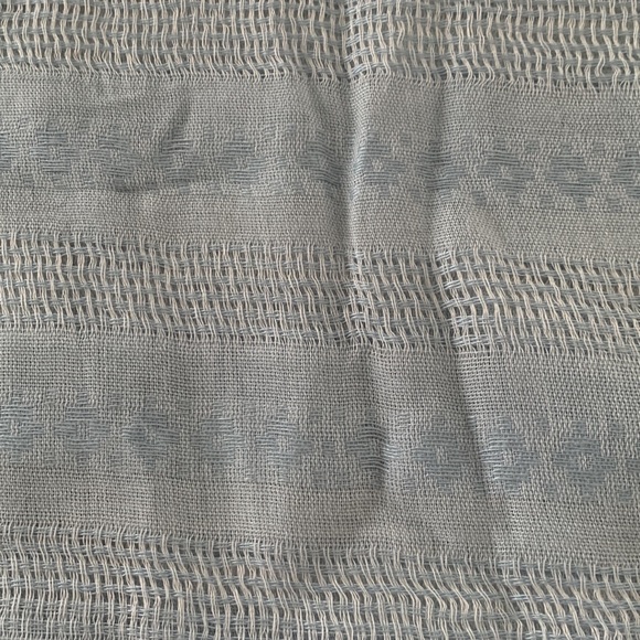 SALE - Scarf - Picture 6 of 7